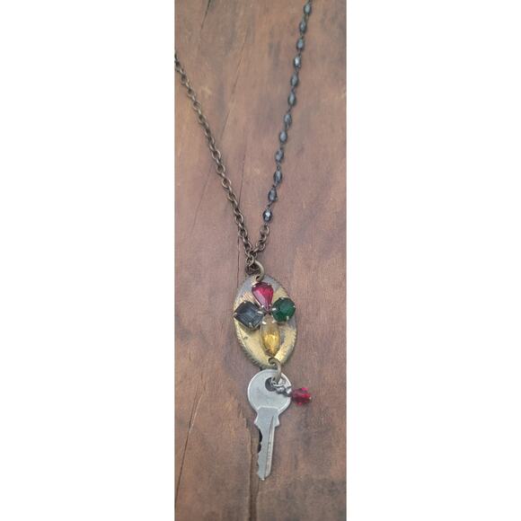 Key to Color - Picture 2 of 3